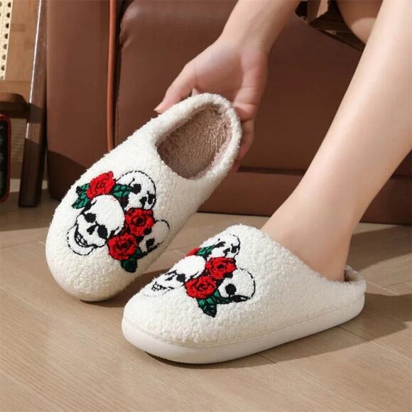 2/$30 NEW Skull Roses Slippers - Picture 1 of 7